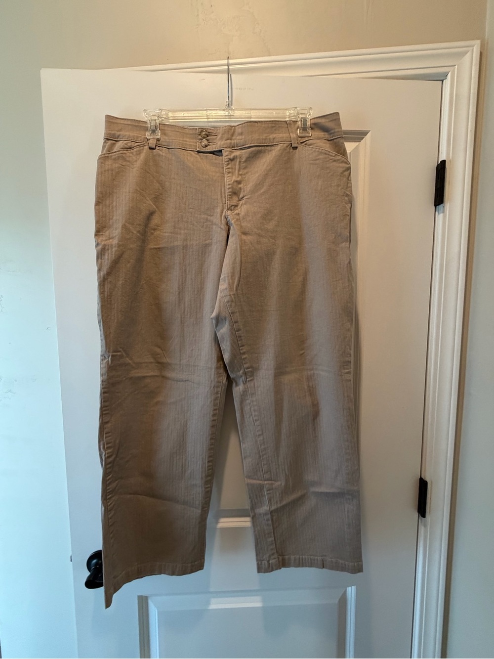 Riders by Lee Straight Leg Women's Pants in Khaki